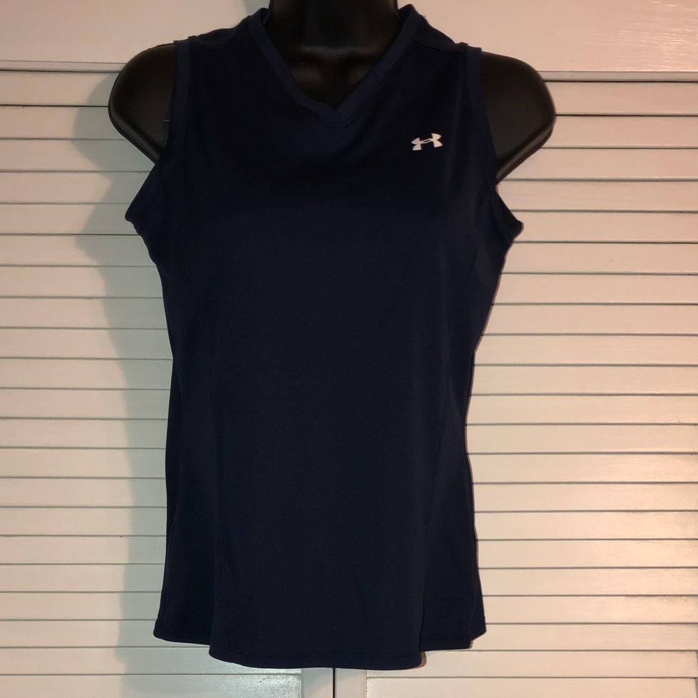 Under Armour tank top Size S.